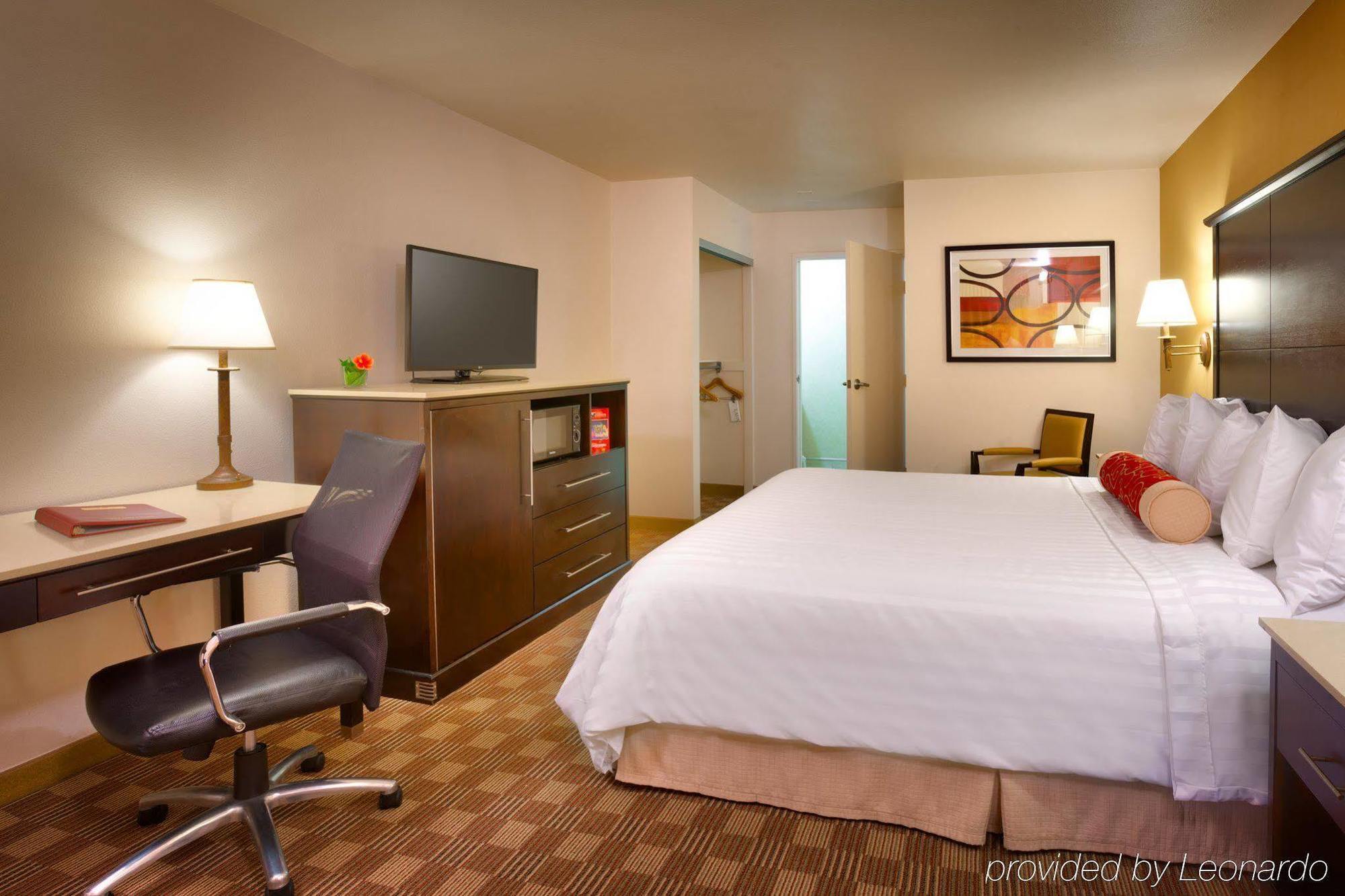 Cortona Inn And Suites Anaheim Resort Ngoại thất bức ảnh