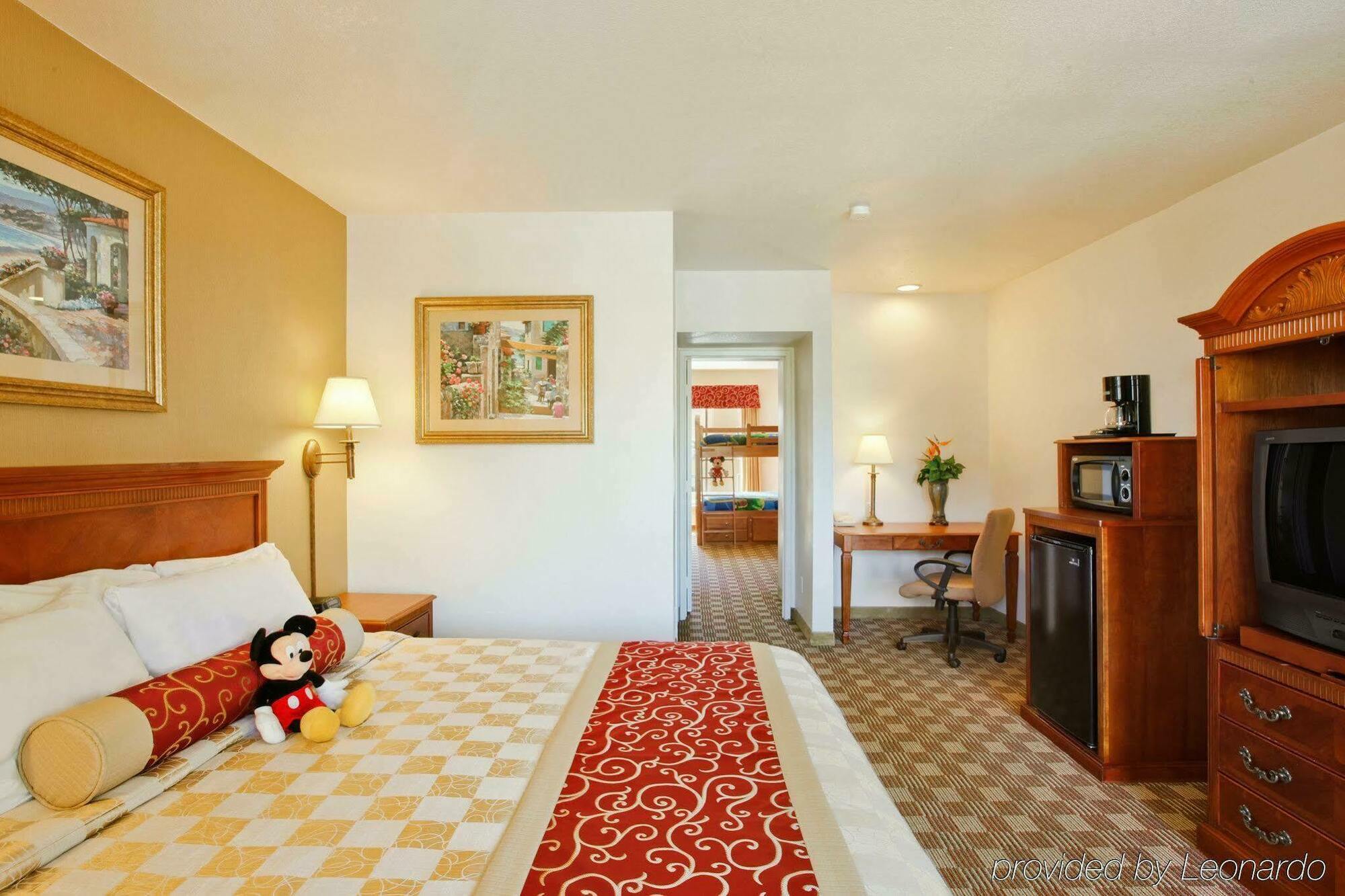 Cortona Inn And Suites Anaheim Resort Ngoại thất bức ảnh